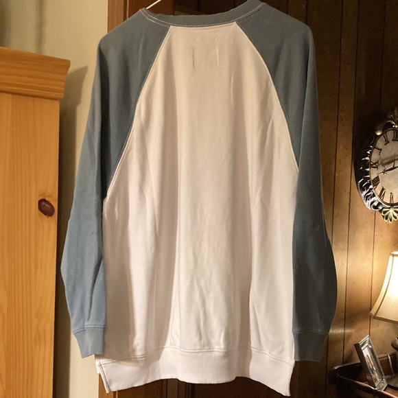 American Eagle Jegging Fit Sweatshirt. Size Small - Picture 4 of 5